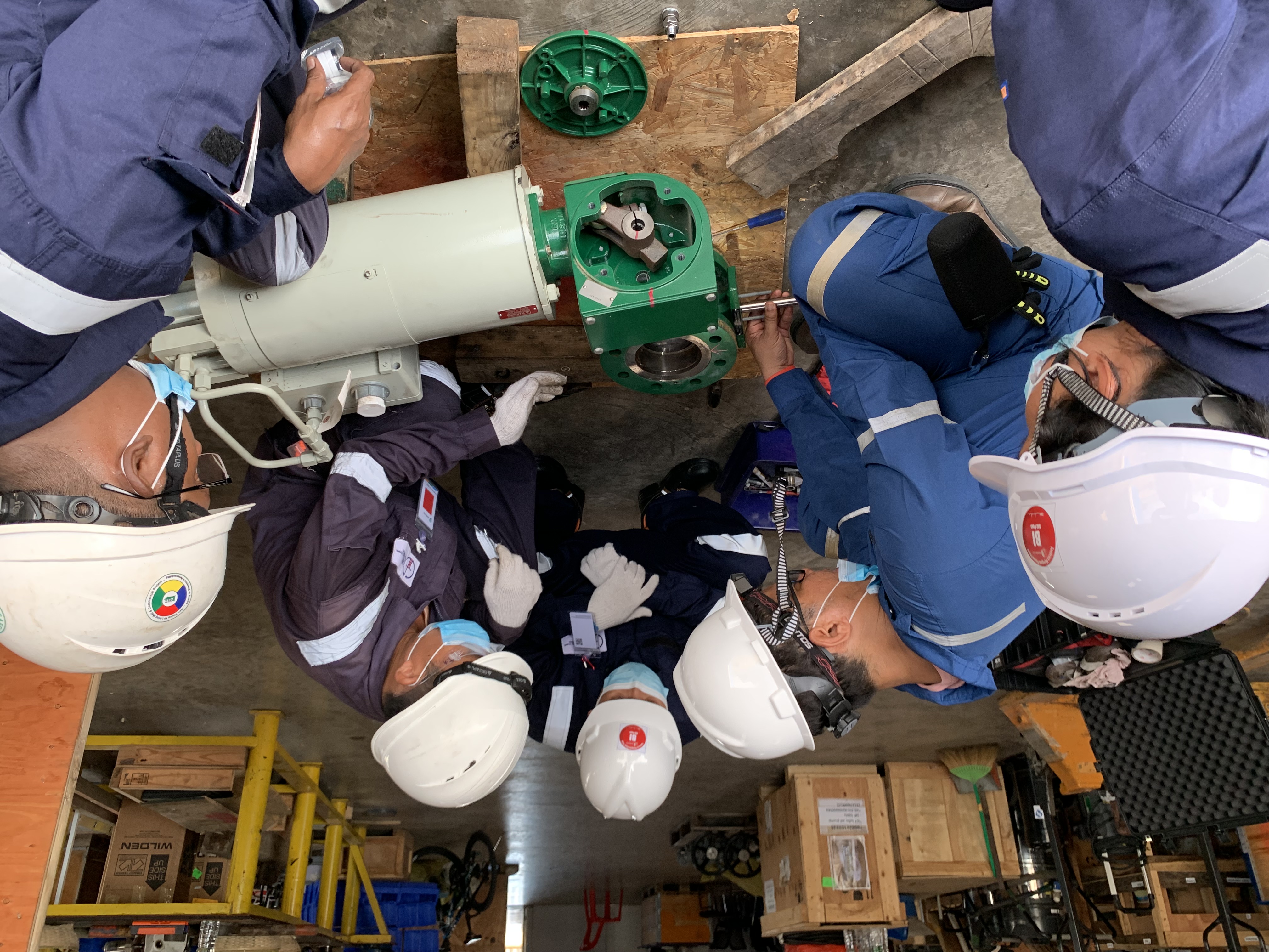 GIE valve training session for plant personnel